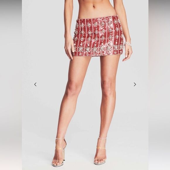 XIOS SKIRT and Thiva Bra Calypso Coral
Retrofête - Picture 2 of 10